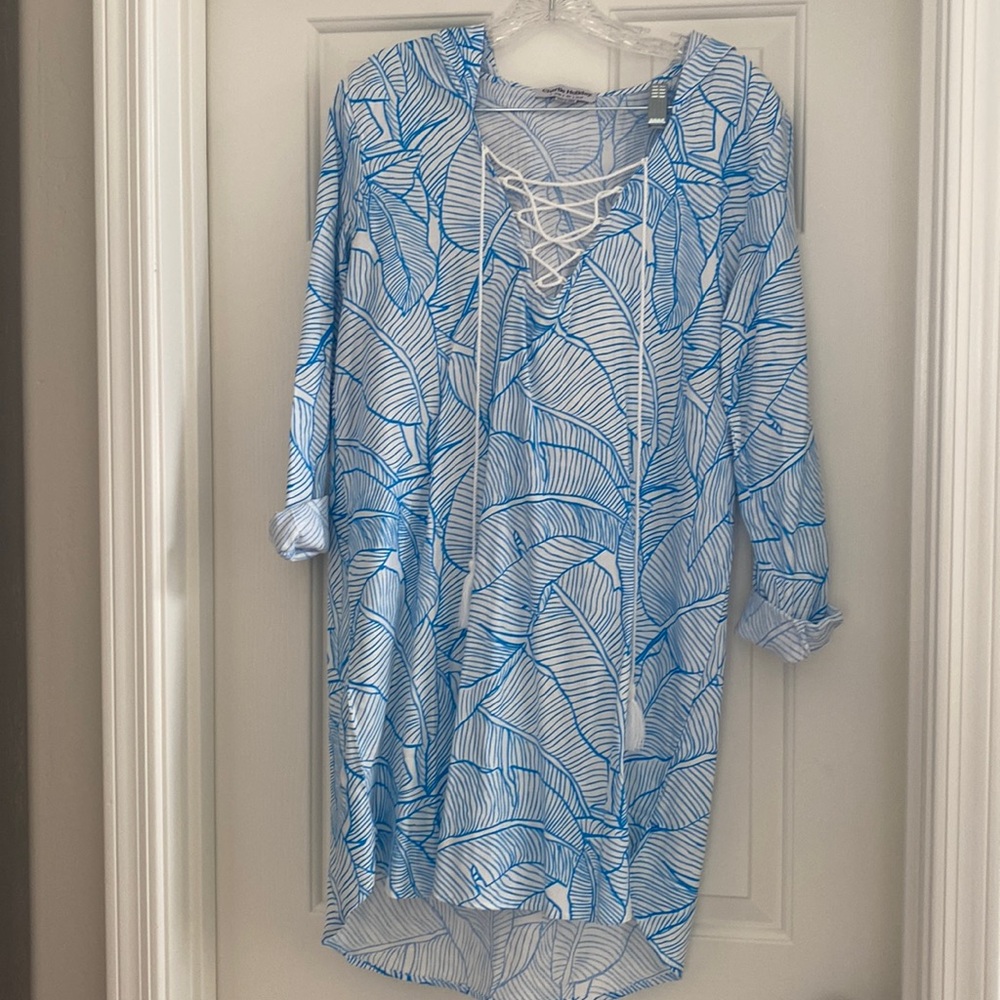 Hooded swim coverup